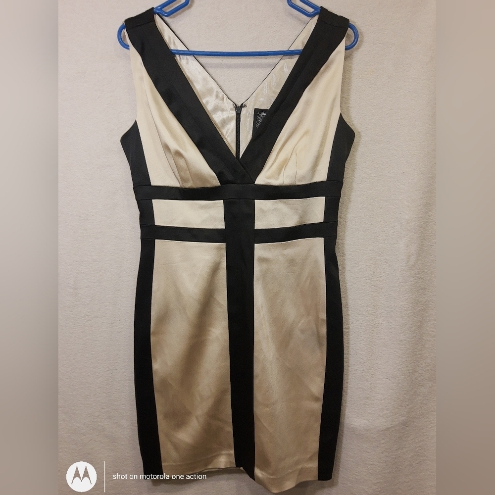 JAX Women's V Neck Back Gold Black Back Zipper Dress Size 10
